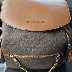 Michael Kors Jet Set Large Brown Backpack